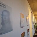BIEX expone Invisibles y Ocultas sobre mujeres olvidadas por la ciencia e historia