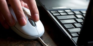 Internet un fabuloso cajn de sastre donde nadie tira nada
