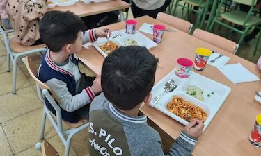 La Junta otorga 2 millones a ayudas de comedor escolar para alumnos de Infantil y Primaria