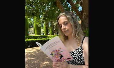 La extremeña Vanessa Cordero Duque homenajea a la mujer en su último libro