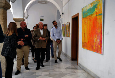 'Territorio' lleva a la Asamblea la visión particular de Victoria Guill sobre Extremadura