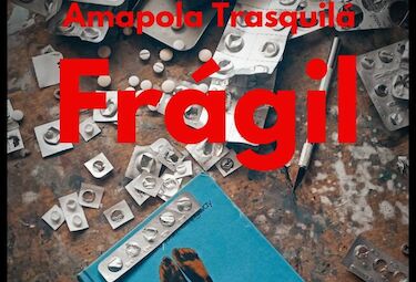 Amapola Trasquilá expone su obra 'Frágil' en el Ateneo de Cáceres