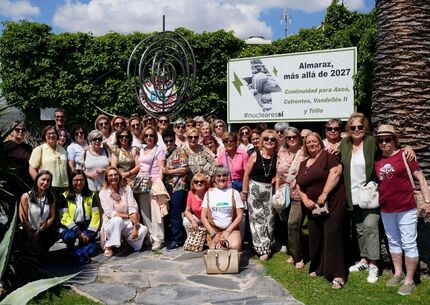Mujeres por Almaraz insta al Gobierno a que decida ya sobre la continuidad de la CNA